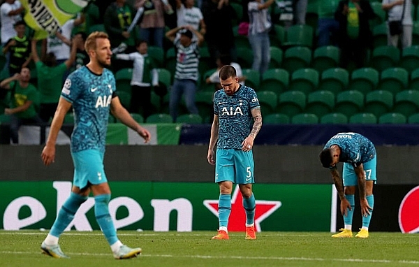 Sụp đổ ở phút bù giờ, Tottenham nhận thất bại cay đắng tại Champions League