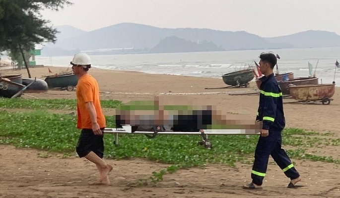 Nghệ An: Tìm thấy hai nạn nhân mất tích ở biển Cửa Lò