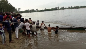 Chìm phà khiến ít nhất 23 người thiệt mạng