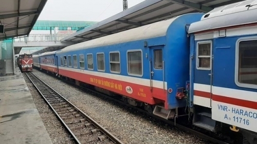Đường sắt mở bán vé tháng tàu khách chặng Hà Nội-Hải Phòng
