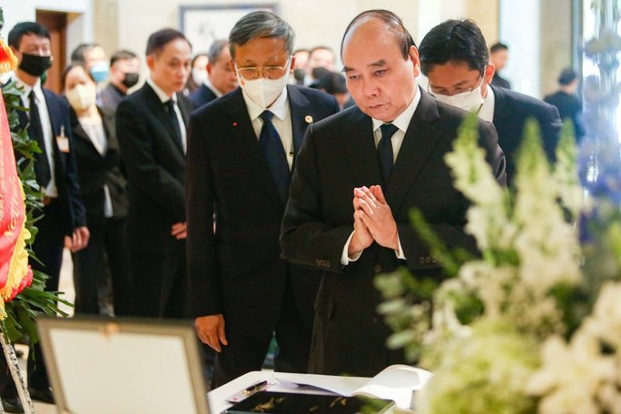 Chủ tịch nước Nguyễn Xuân Phúc hội kiến Nhà vua Nhật Bản Naruhito