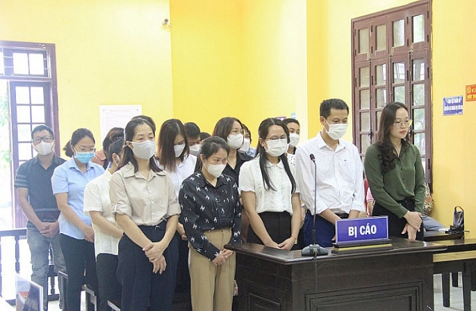 Xét xử 20 bị cáo trong vụ án mua bán đề thi công chức ở Lạng Sơn