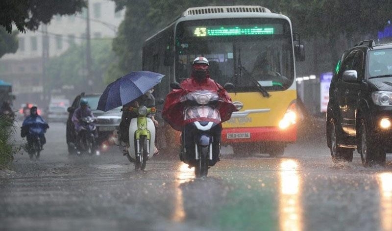 Nhiều khu vực trên cả nước có mưa rào và dông