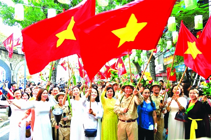 Hà Nội luôn xứng đáng là Thủ đô anh hùng, TP vì hòa bình