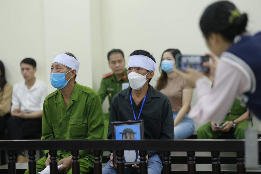VKS đã đề nghị hình phạt là tử hình đối với Nguyễn Trung Huyên