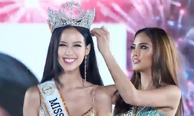 Bảo Ngọc bất ngờ đăng quang Hoa hậu Liên lục địa 2022