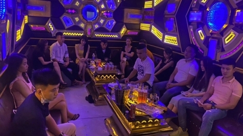 Bắc Kạn: Nhiều cơ sở karaoke vi phạm phòng cháy chữa cháy