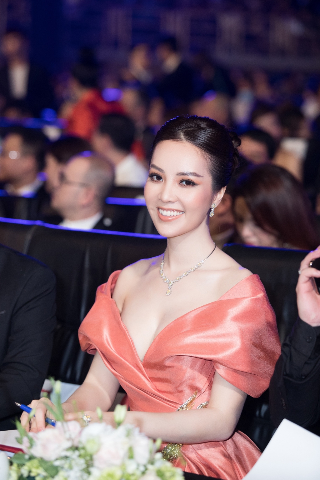 Lộ diện dàn giám khảo quyền lực Hoa hậu Việt Nam 2022
