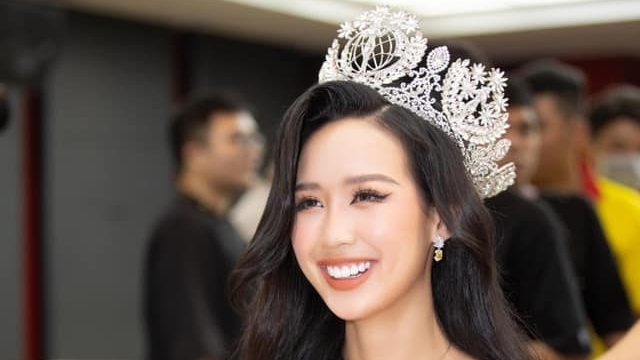 Tranh cãi Bảo Ngọc làm giám khảo Hoa hậu Việt Nam, Ban tổ chức và nàng hậu nói gì?