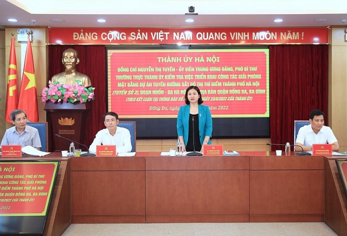 Phó Bí thư Thường trực Thành ủy Hà Nội Nguyễn Thị Tuyến phát biểu kết luận buổi kiểm tra