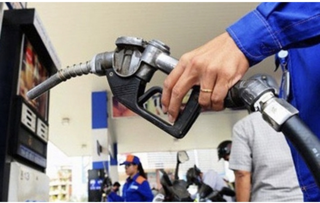 Giá xăng dầu hôm nay 31/10: Giá dầu thế giới tăng tác động đến giá điều chỉnh xăng dầu trong nước vào ngày mai?