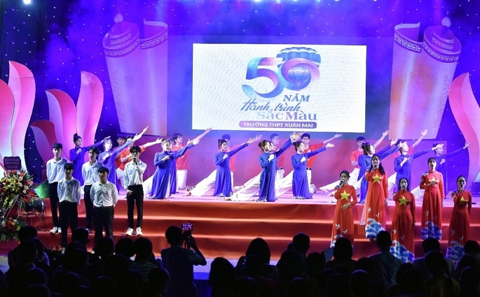 Tiết mục văn nghệ đặc sắc của trường THPT Xuân Mai