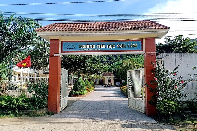 Trường Tiểu học Sơn Lâm - nơi xảy ra sự việc phụ huynh mang dao đến trường uy hiếp thầy Hiệu trưởng