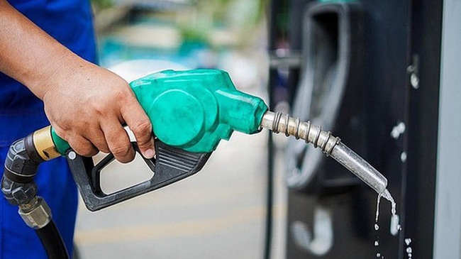 Điều chỉnh chi phí định mức để tính giá cơ sở xăng dầu