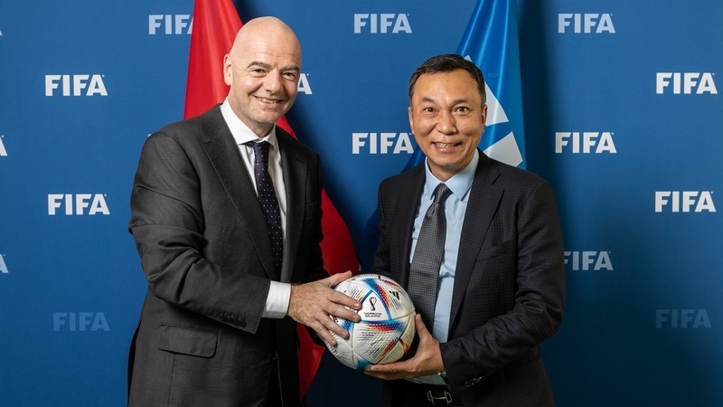 Chủ tịch FIFA gửi thư chúc mừng tân Chủ tịch VFF Trần Quốc Tuấn