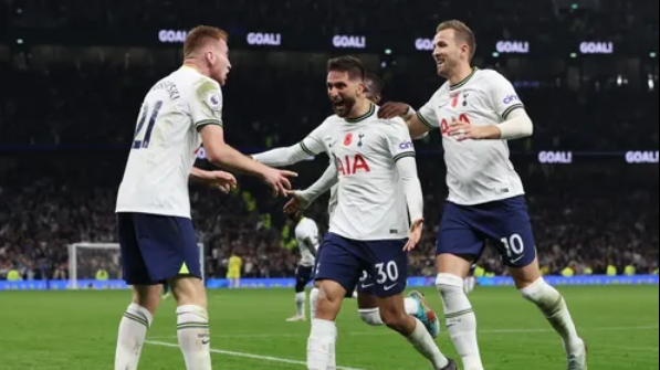 Tottenham ngược dòng giành chiến thắng kịch tính trong trận cầu 7 bàn thắng