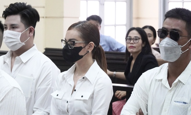 Đề nghị tuyên phạt Trang Nemo từ 6-12 tháng tù