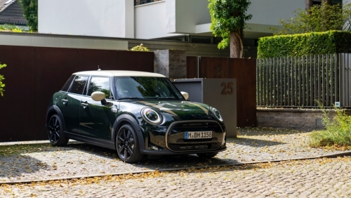 MINI Cooper S 5-Cửa Resolute Edition mới vô cùng độc đáo