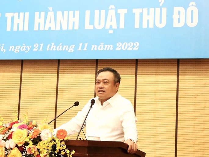 Chủ tịch UBND TP Hà Nội Trần Sỹ Thanh phát biểu tại hội nghị