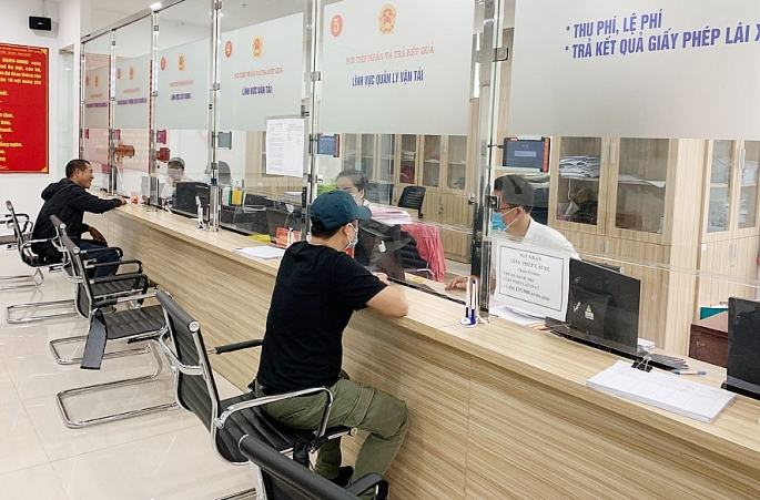 Hà Nội triển khai dịch vụ công đổi giấy phép lái xe trực tuyến mức độ 4