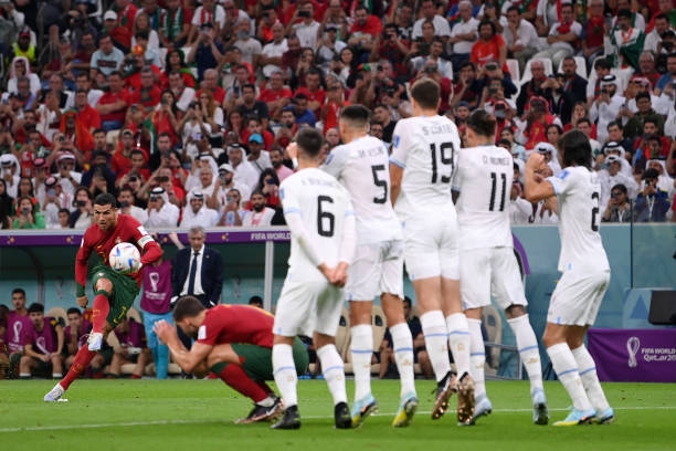 Bồ Đào Nha 2-0 Uruguay: Ronaldo và các đồng đội thẳng tiến vào vòng 1/8