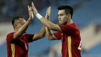 ĐT Việt Nam xuất sắc ngược dòng trước Dortmund