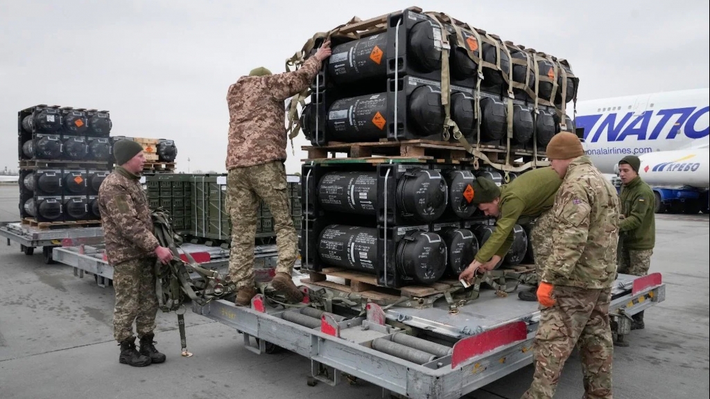 NATO sắp “cạn” vũ khí cung cấp cho Ukraine