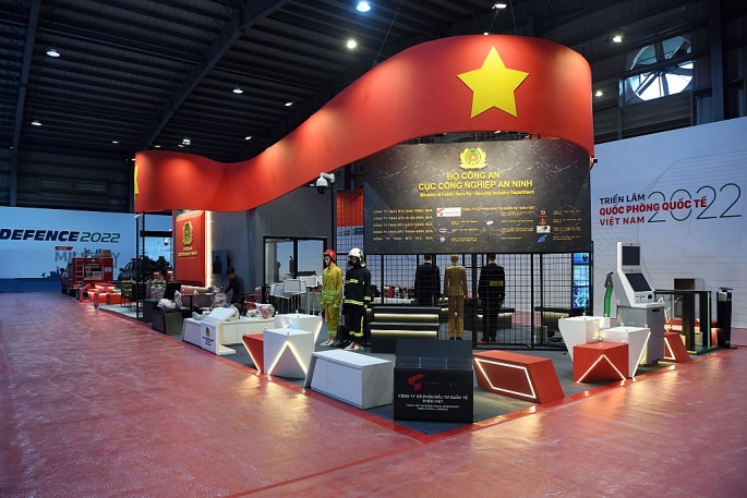 Nhiều vũ khí, công nghệ hiện đại trưng bày tại triển lãm Quốc tế Quốc phòng Việt Nam 2022