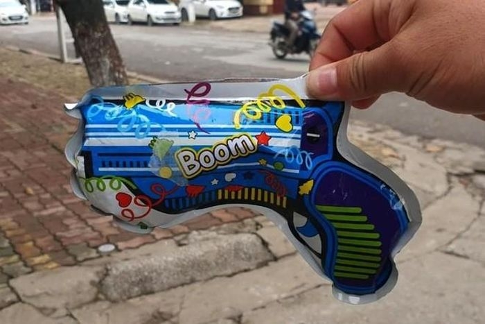 Cảnh báo súng đồ chơi “Boom” khiến 7 học sinh tiểu học nhập viện vì ngộ độc khí