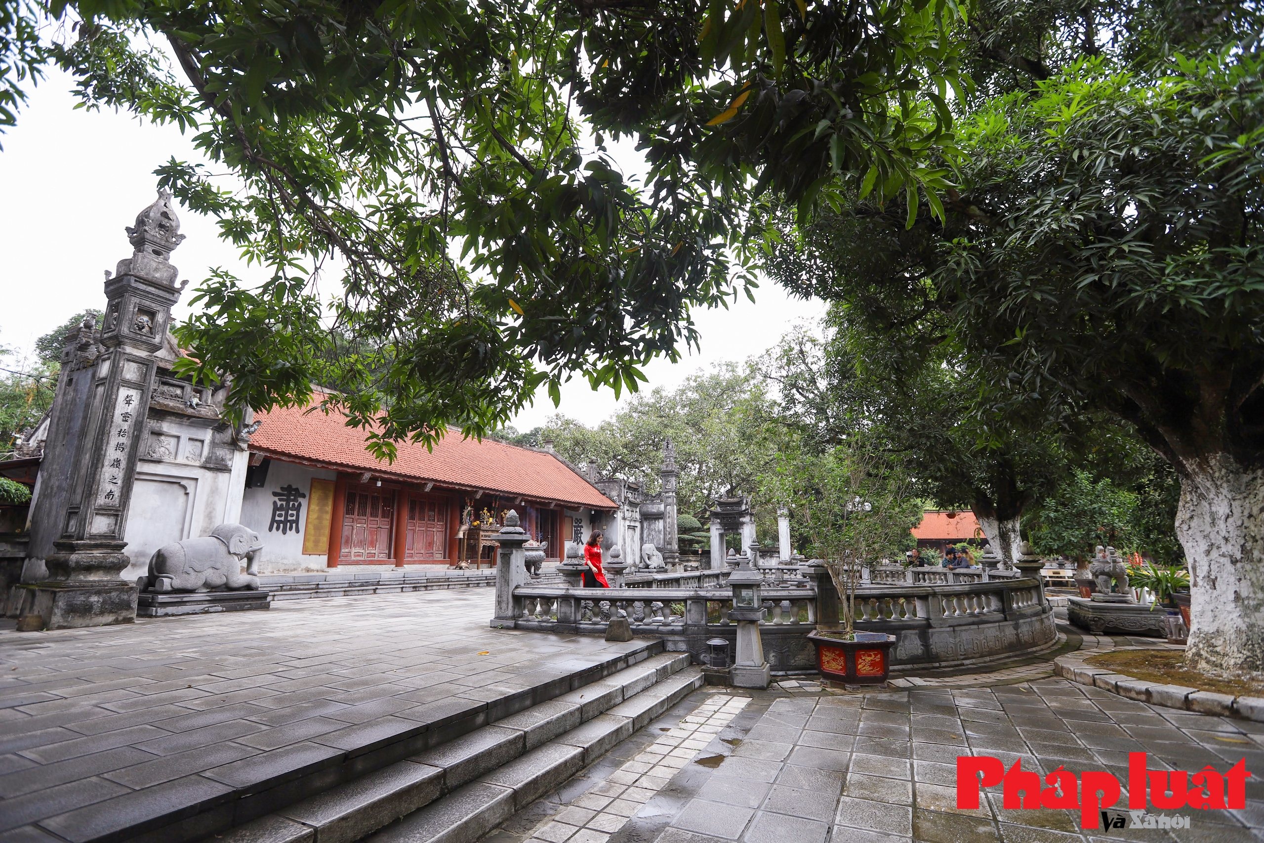 Toàn cảnh điểm du lịch di tích Quốc gia đặc biệt đền Hai Bà Trưng