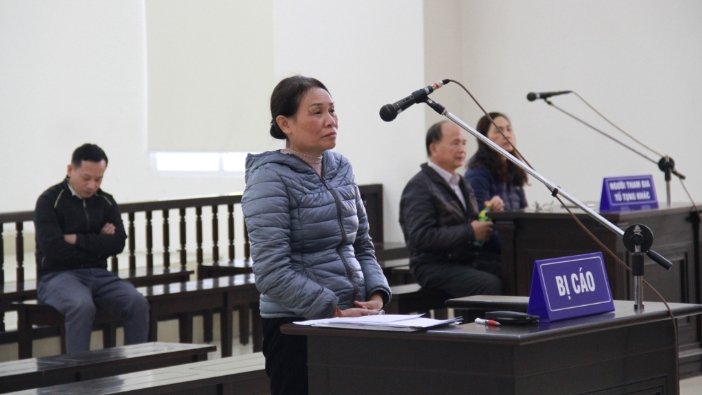 Hoãn phiên xử Giám đốc Cty Lâm Quyết  vì vắng nhiều người tham gia tố tụng