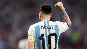 Messi chính thức tuyên bố chia tay đội tuyển Argentina