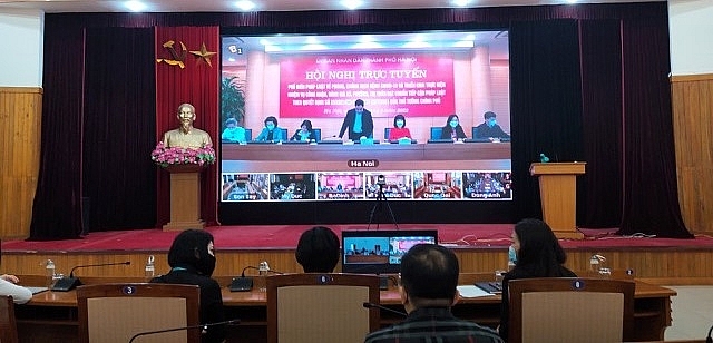 -	Quận Long Biên tổ chức Hội nghị trực tuyến triển khai thực hiện nhiệm vụ công nhận, đánh giá xă, phường thị trấn đạt chuẩn tiếp cận pháp luật năm 2022