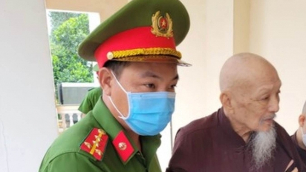 Quyết định thi hành án hình phạt tù đối với ông Lê Tùng Vân