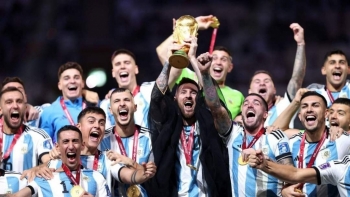 Ngây ngất sau chức vô địch, Messi tuyên bố tiếp tục đá cho ĐTQG