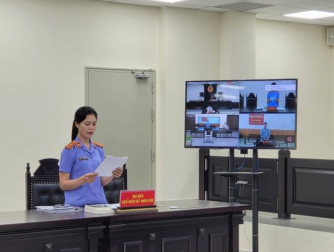 Một phiên xét xử trực tuyến của TAND quận Ba Đình