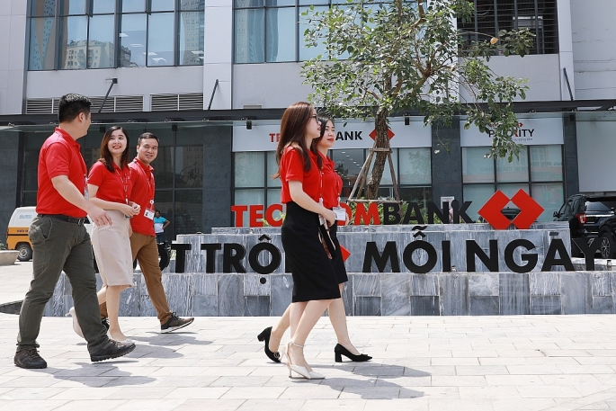 Techcombank - Ngân hàng đầu tiên tại Việt Nam được vinh danh “Nơi làm việc xuất sắc 2022” 