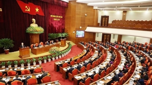 Ban Chấp hành Trung ương Đảng họp bất thường, xem xét và cho ý kiến về công tác cán bộ