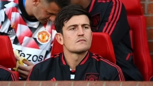 HLV trưởng Man Utd giải thích lý do Maguire tiếp tục "ngồi chơi xơi nước"