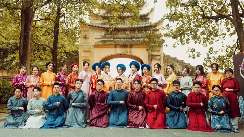 Người trẻ tự hào là “sứ giả” quảng bá văn hóa Việt ra thế giới