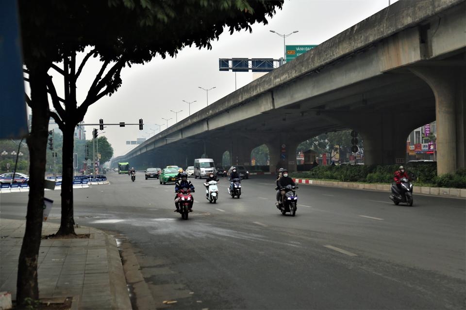 Hà Nội: Đường phố vắng vẻ ngày đầu nghỉ Tết Nguyên đán 2023