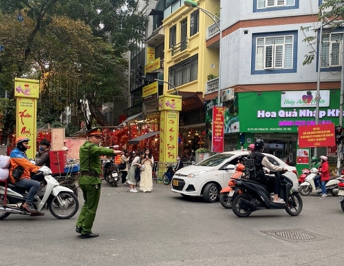 Mang đến cái Tết bình an, trọn vẹn cho người dân