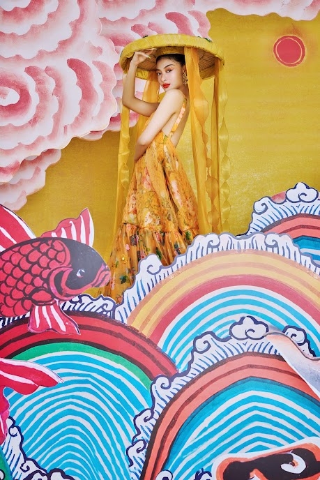 Lona Kiều Loan tung bộ ảnh Tết đầy màu sắc mang tên “Á”