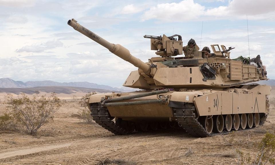 Mỹ, Đức đồng loạt tuyên bố cấp xe tăng tối tân cho Ukraine
