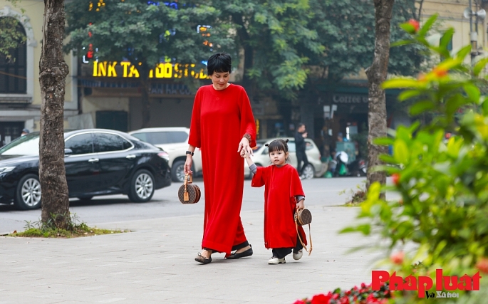 Hàng trăm nghìn lượt du khách nội địa và quốc tế đến Hà Nội dịp Tết Nguyên đán 2023