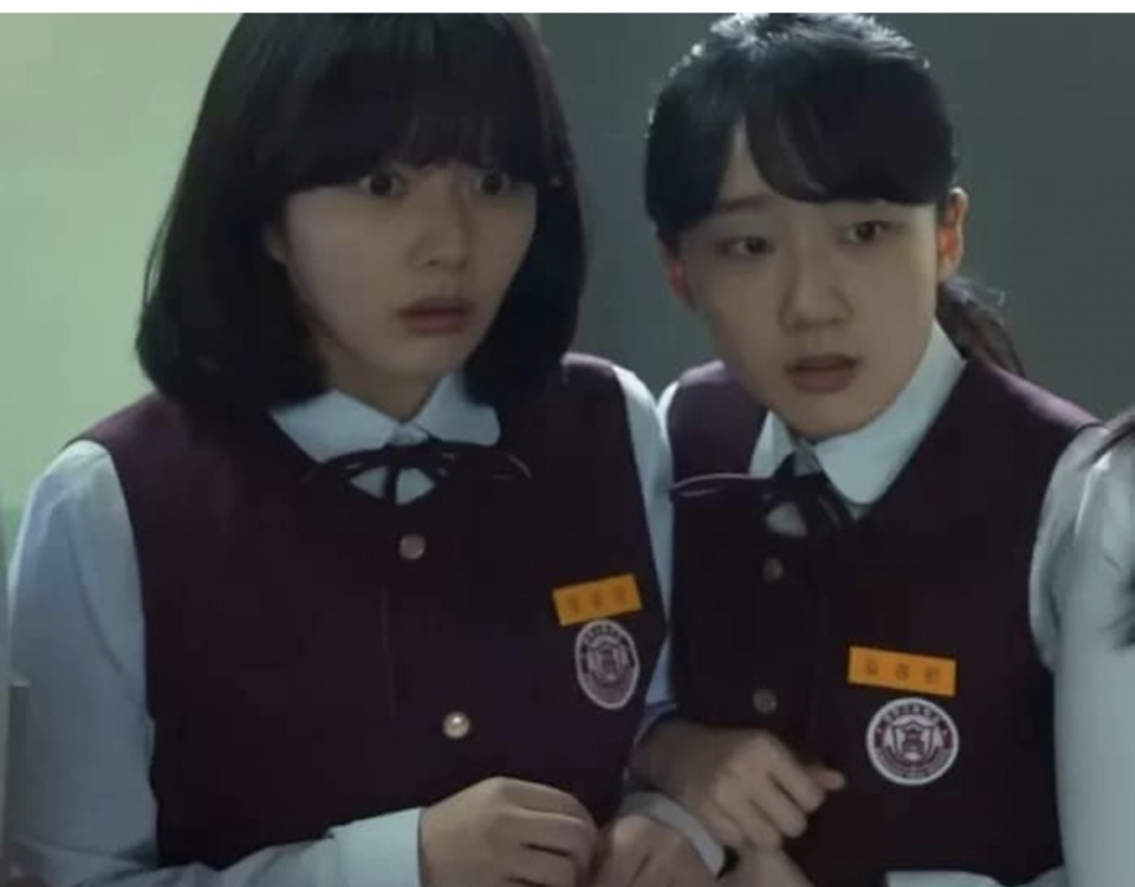 Phim "Vinh quang trong thù hận" 2: Nhân vật bí ẩn được trông chờ ngang ngửa nữ chính Song Hye Kyo