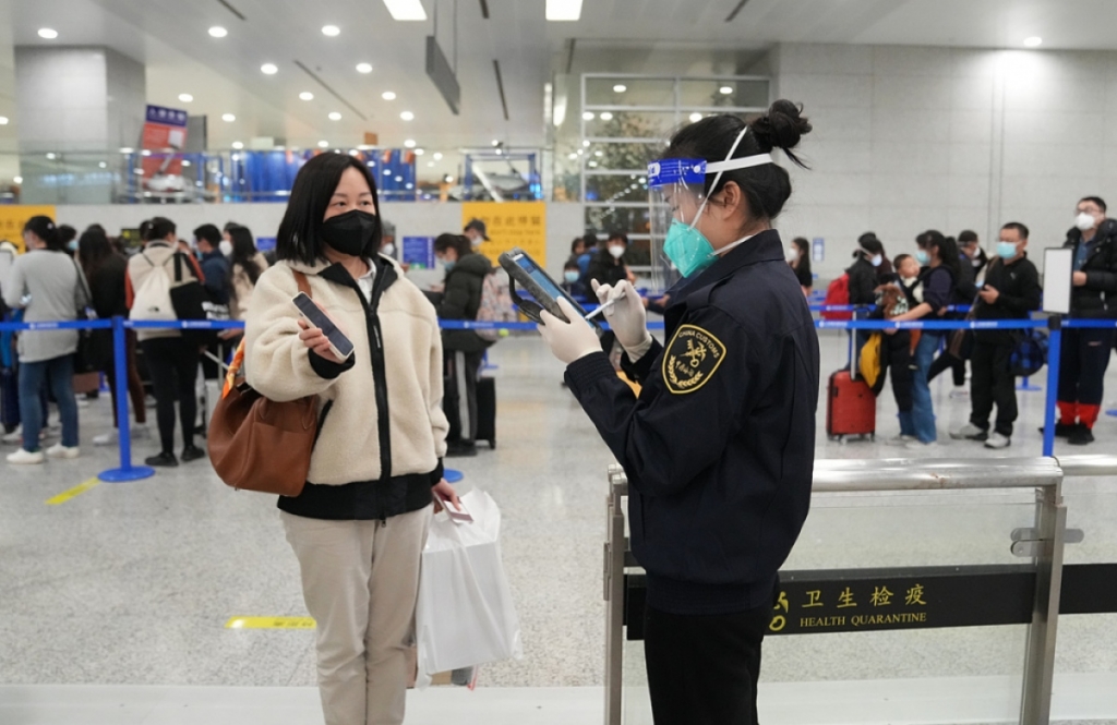 Trung Quốc quyết định cấp lại thị thực cho công dân Nhật Bản