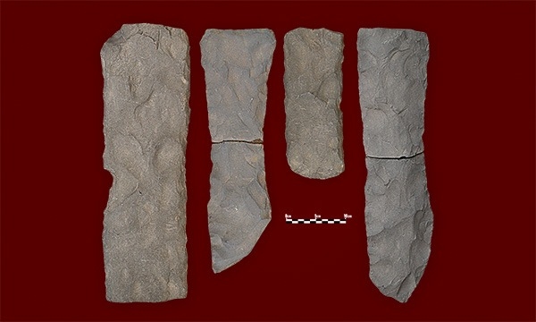Đàn đá Bình Đa niên đại khoảng 3.000 - 2.700 năm cách ngày nay. Ảnh: Vĩnh Huy