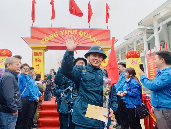 Quận Thanh Xuân: 68 công dân ưu tú lên đường nhập ngũ