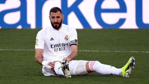 Karim Benzema bỏ lỡ trận đấu với Mallorca vì chấn thương